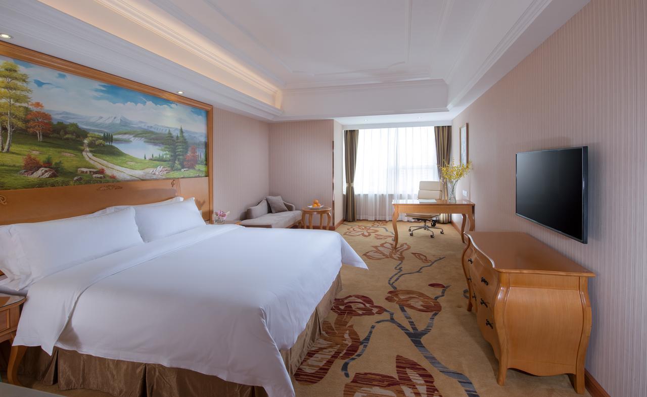 Vienna 3 Best Hotel Wuhan Taibei Road Esterno foto